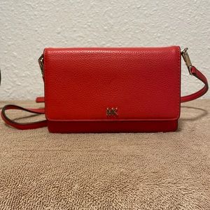 Ml Jet Set Charm Phone Crossbody